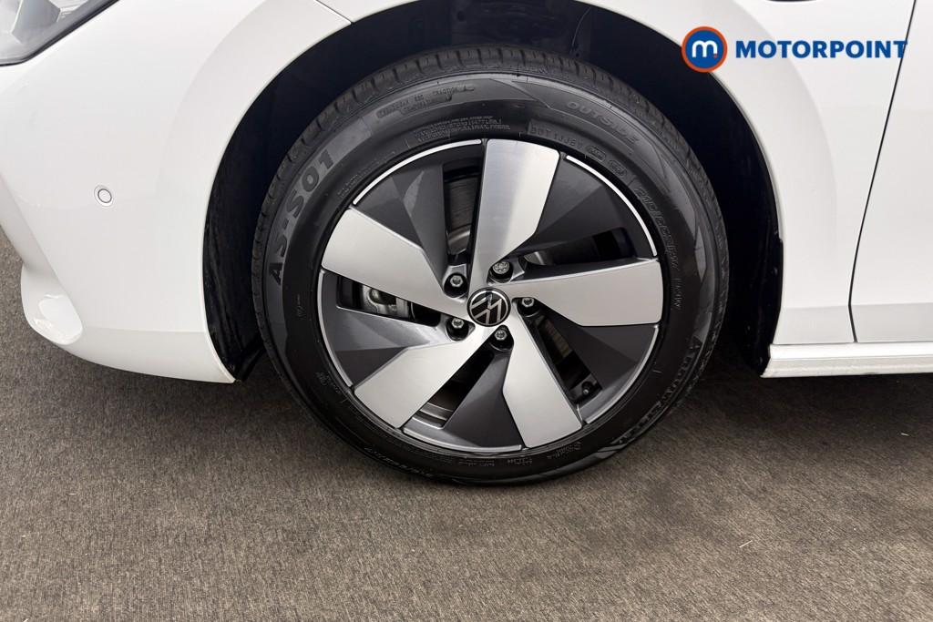 Volkswagen Passat Life Automatic Petrol Plug-In Hybrid Estate - Stock Number (1643782) - 27th supplementary image