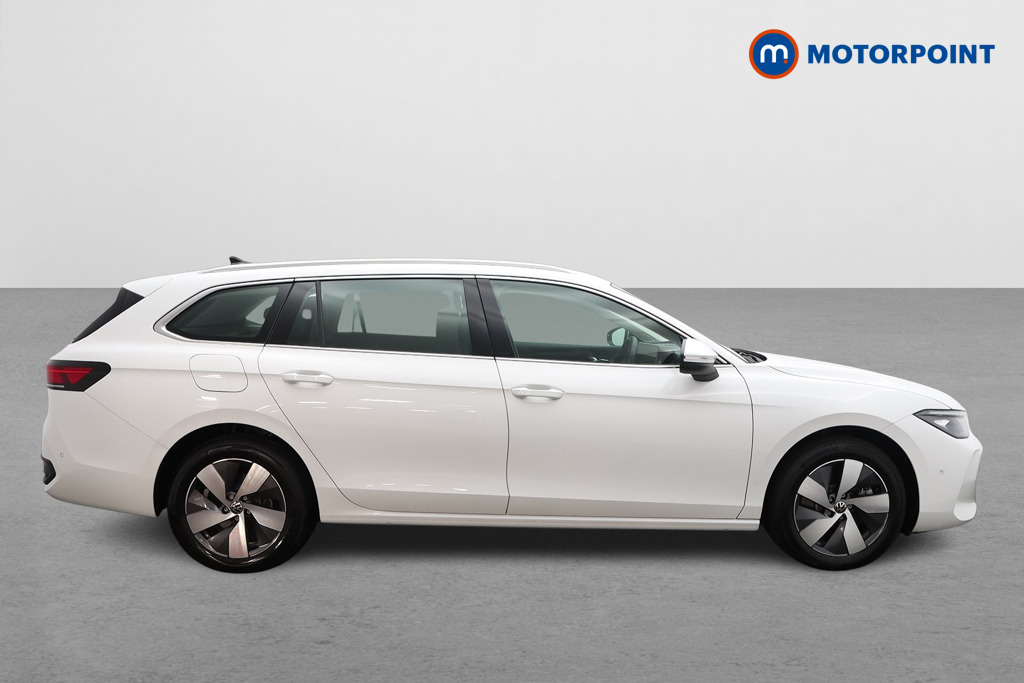 Volkswagen Passat Life Automatic Petrol Plug-In Hybrid Estate - Stock Number (1643782) - Drivers side