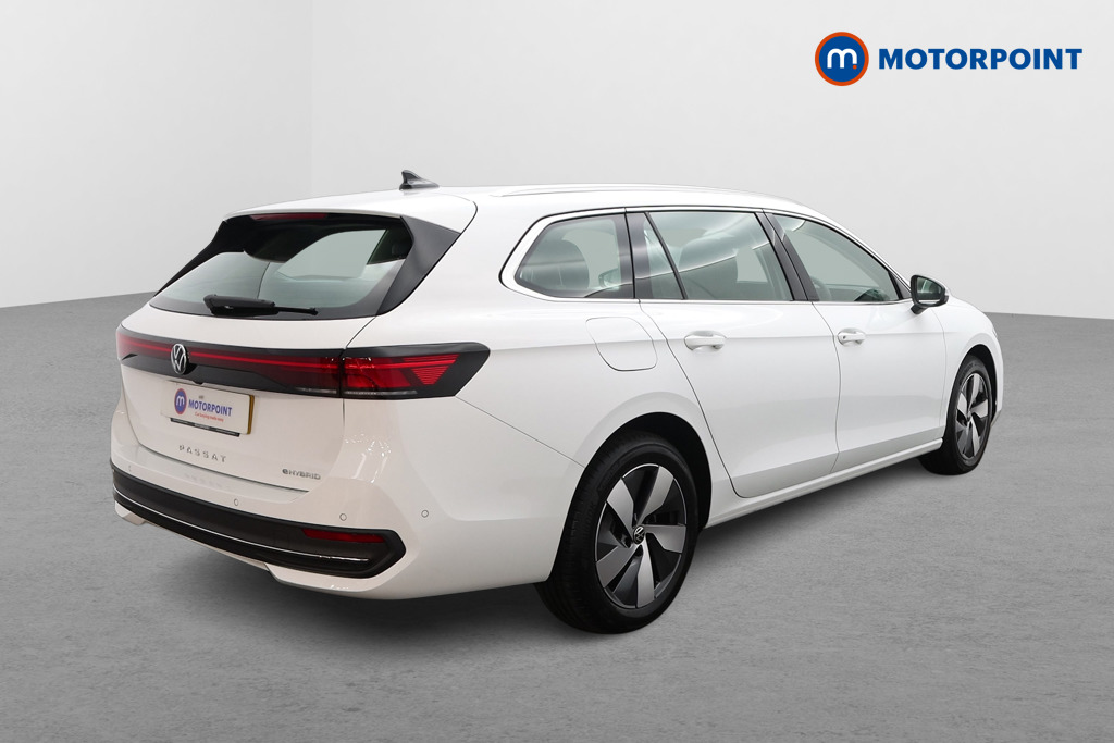 Volkswagen Passat Life Automatic Petrol Plug-In Hybrid Estate - Stock Number (1643782) - Drivers side rear corner