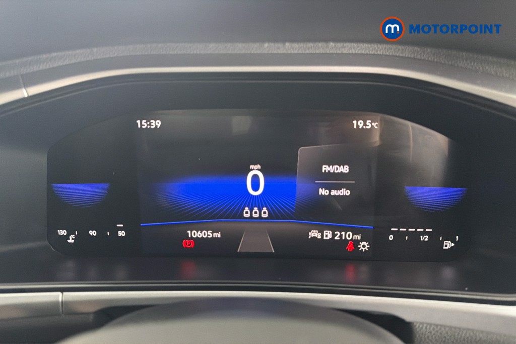 Volkswagen T-Roc Life Manual Petrol SUV - Stock Number (1643960) - 8th supplementary image