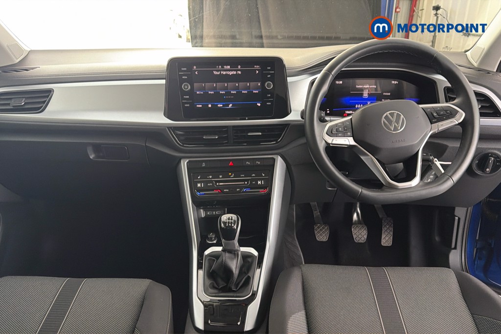 Volkswagen T-Roc Life Manual Petrol SUV - Stock Number (1643960) - 1st supplementary image