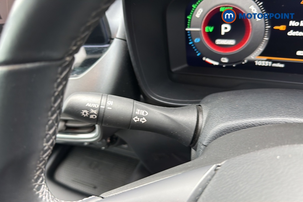 Nissan Juke N-Connecta Automatic Petrol-Electric Hybrid SUV - Stock Number (1644129) - 5th supplementary image
