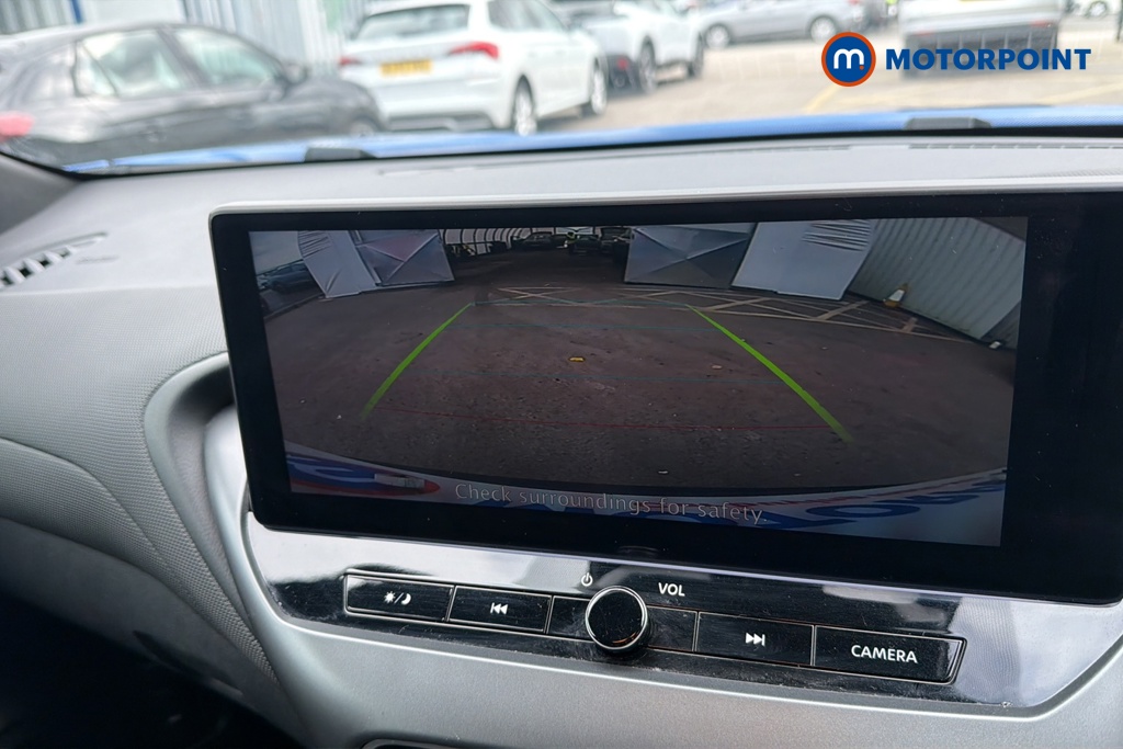 Nissan Juke N-Connecta Automatic Petrol-Electric Hybrid SUV - Stock Number (1644129) - 13th supplementary image