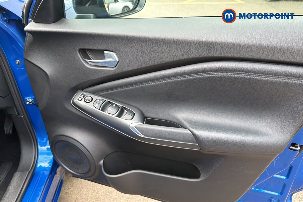 Nissan Juke N-Connecta Automatic Petrol-Electric Hybrid SUV - Stock Number (1644129) - 18th supplementary image