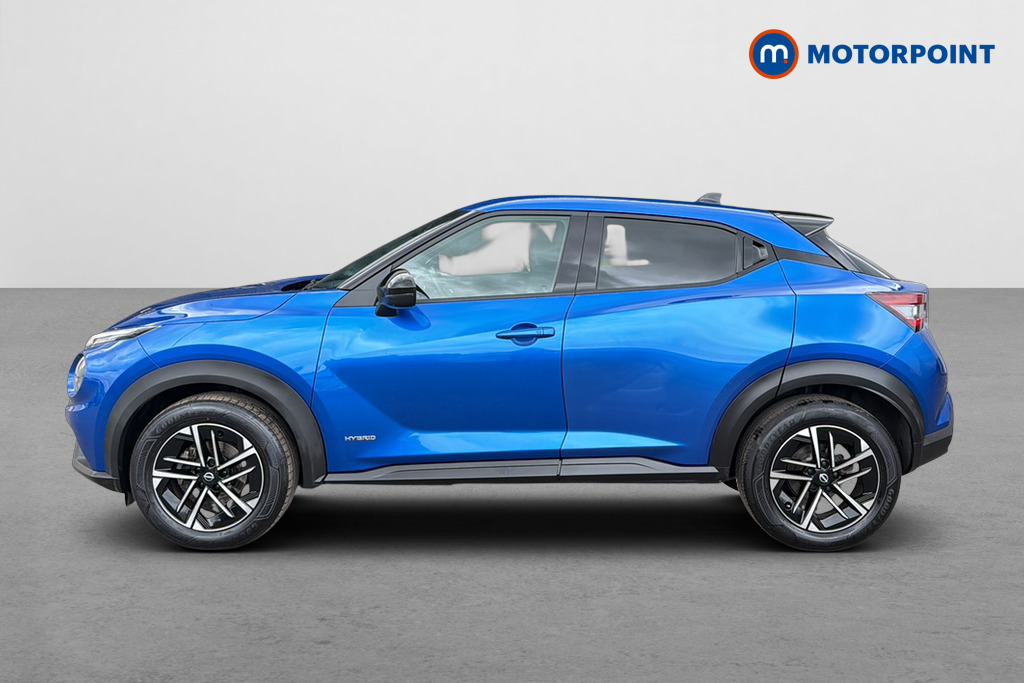 Nissan Juke N-Connecta Automatic Petrol-Electric Hybrid SUV - Stock Number (1644129) - Drivers side