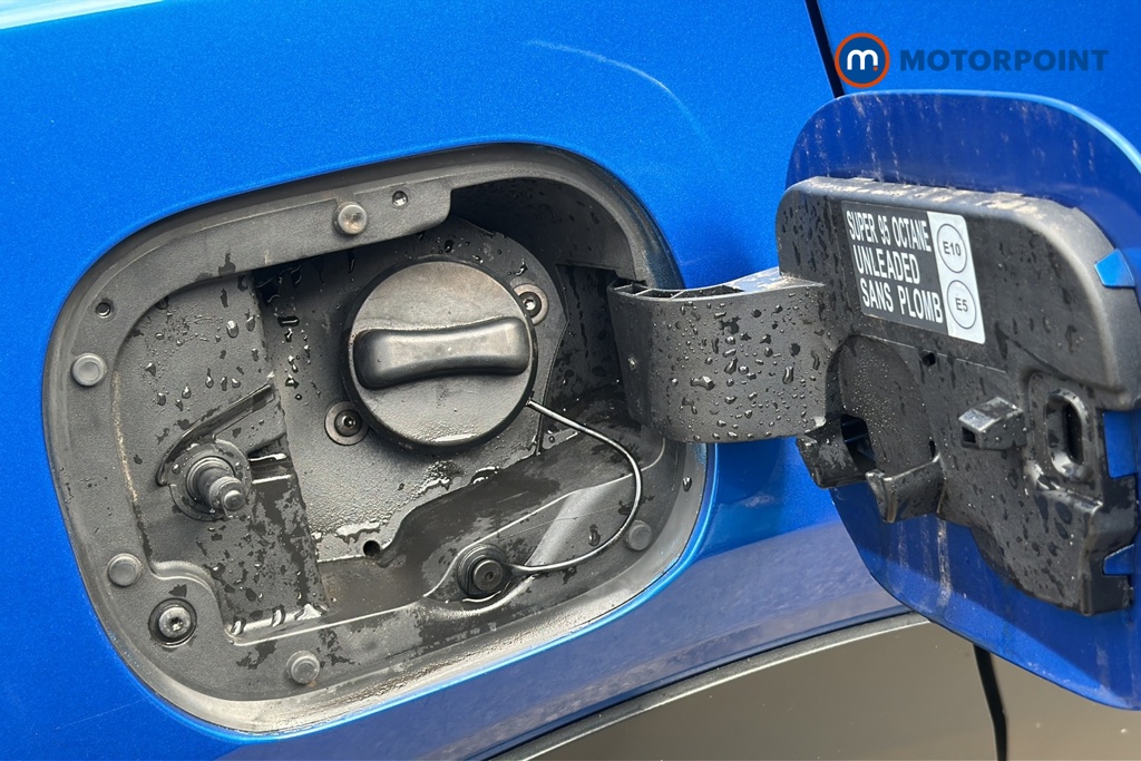 Nissan Juke N-Connecta Automatic Petrol-Electric Hybrid SUV - Stock Number (1644129) - 41st supplementary image