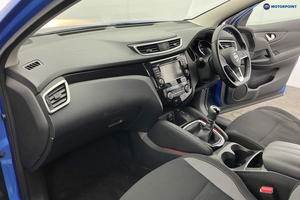 Nissan Qashqai Acenta Premium Manual Petrol SUV - Stock Number (1644205) - 9th supplementary image