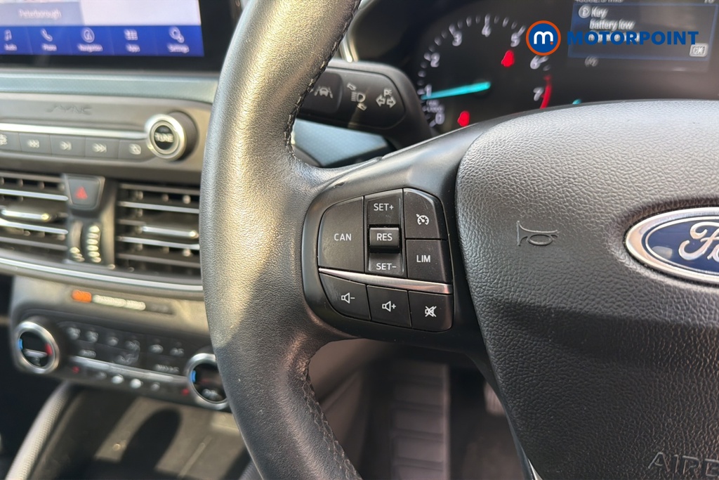Ford Focus Active X Manual Petrol Hatchback - Stock Number (1644209) - 4th supplementary image