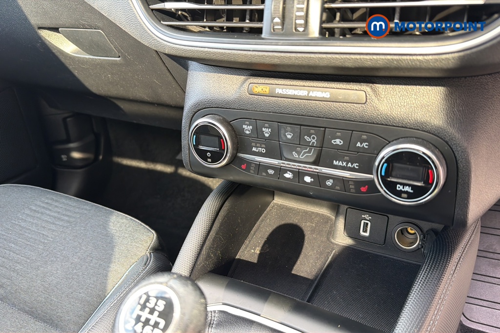 Ford Focus Active X Manual Petrol Hatchback - Stock Number (1644209) - 12th supplementary image