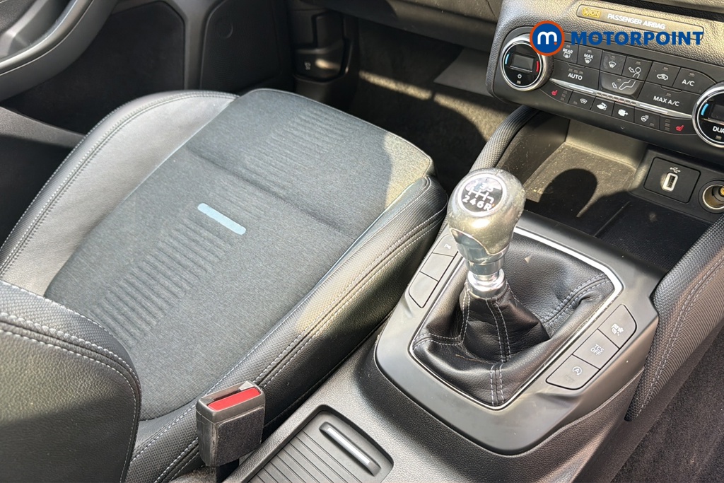 Ford Focus Active X Manual Petrol Hatchback - Stock Number (1644209) - 15th supplementary image