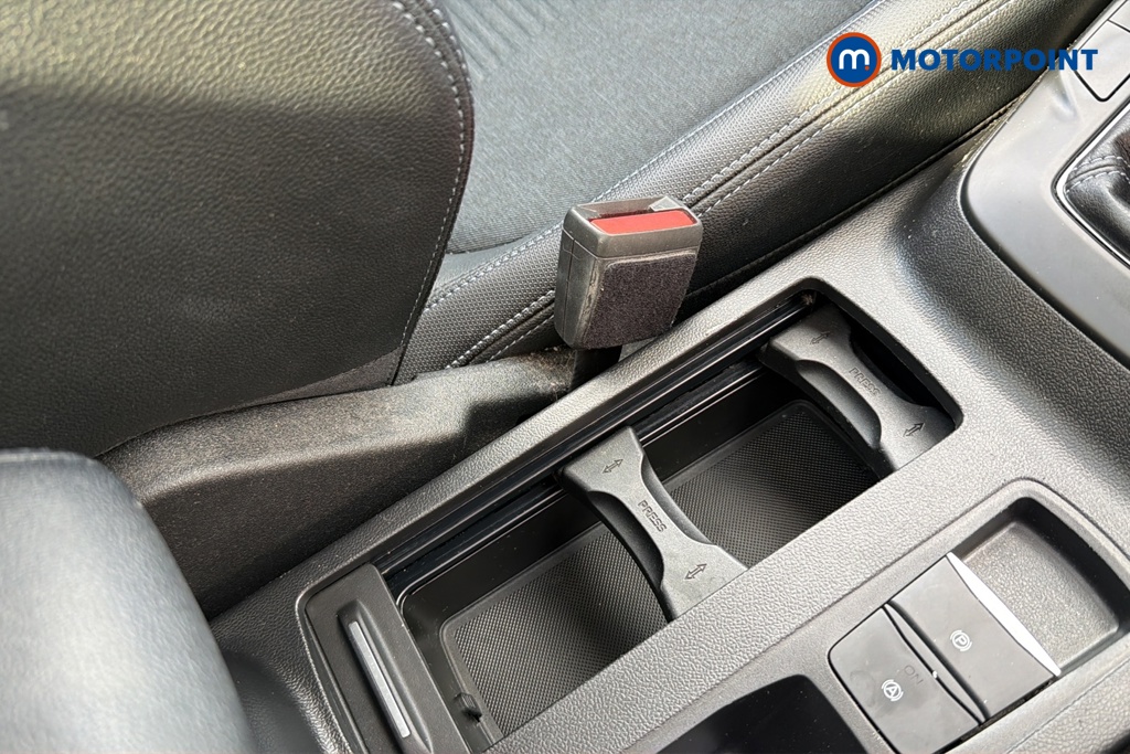 Ford Focus Active X Manual Petrol Hatchback - Stock Number (1644209) - 16th supplementary image