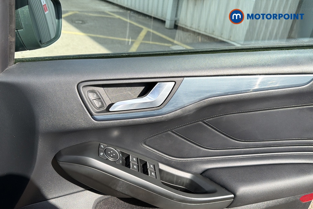 Ford Focus Active X Manual Petrol Hatchback - Stock Number (1644209) - 19th supplementary image