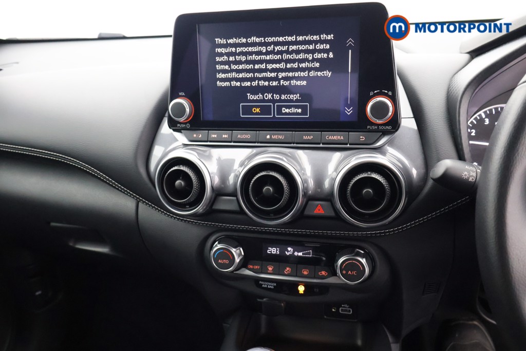 Nissan Juke N-Connecta Manual Petrol SUV - Stock Number (1644261) - 7th supplementary image