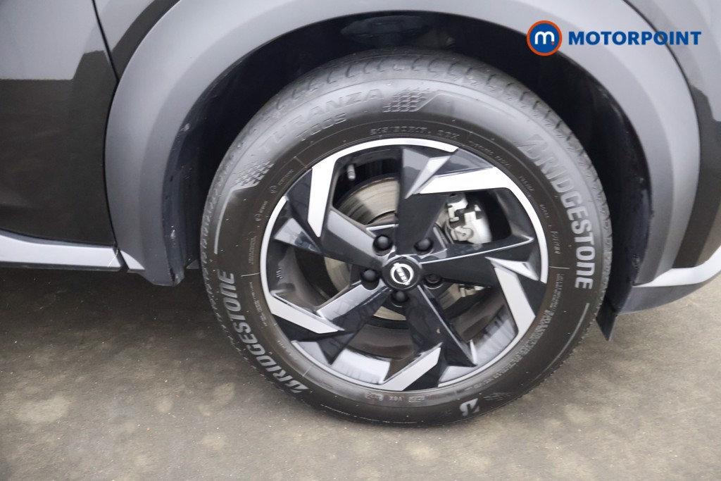 Nissan Juke N-Connecta Manual Petrol SUV - Stock Number (1644261) - 21st supplementary image