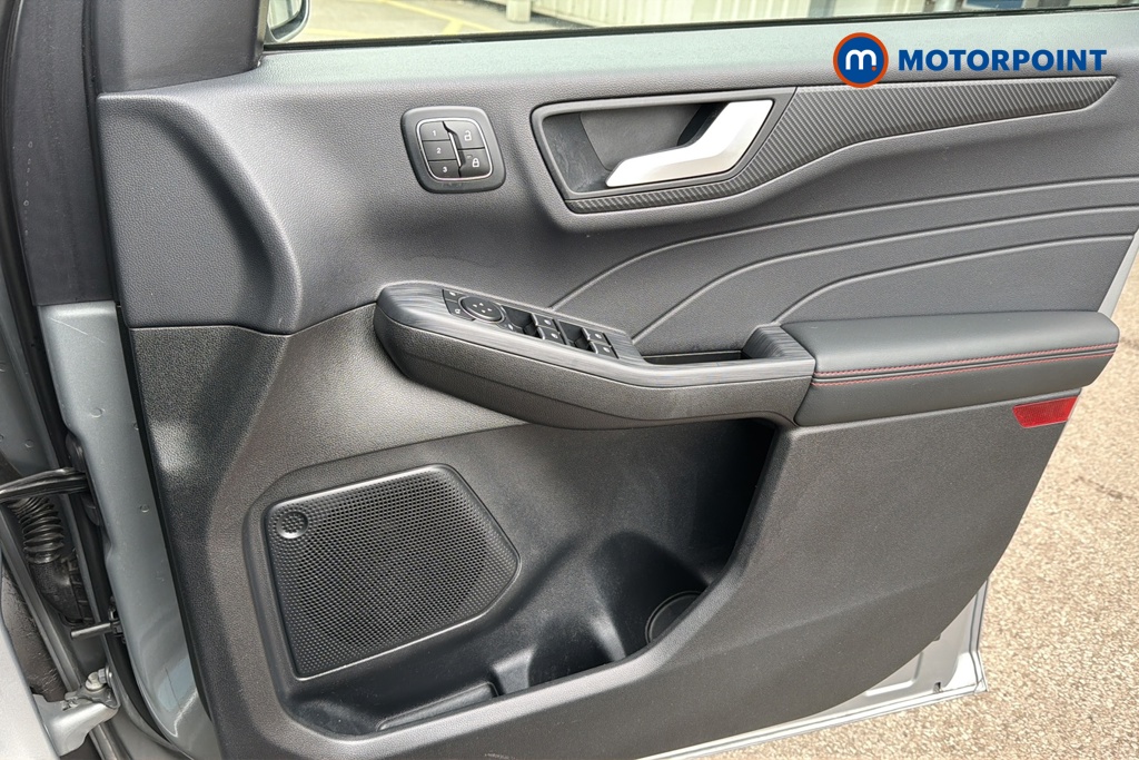 Ford Kuga St-Line Automatic Petrol-Electric Hybrid SUV - Stock Number (1644292) - 18th supplementary image