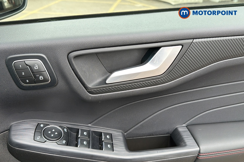 Ford Kuga St-Line Automatic Petrol-Electric Hybrid SUV - Stock Number (1644292) - 19th supplementary image