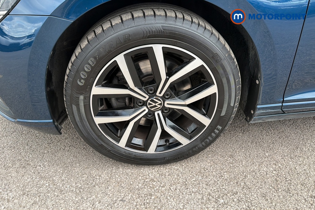 Volkswagen Passat SEL Manual Petrol Estate - Stock Number (1644412) - 44th supplementary image