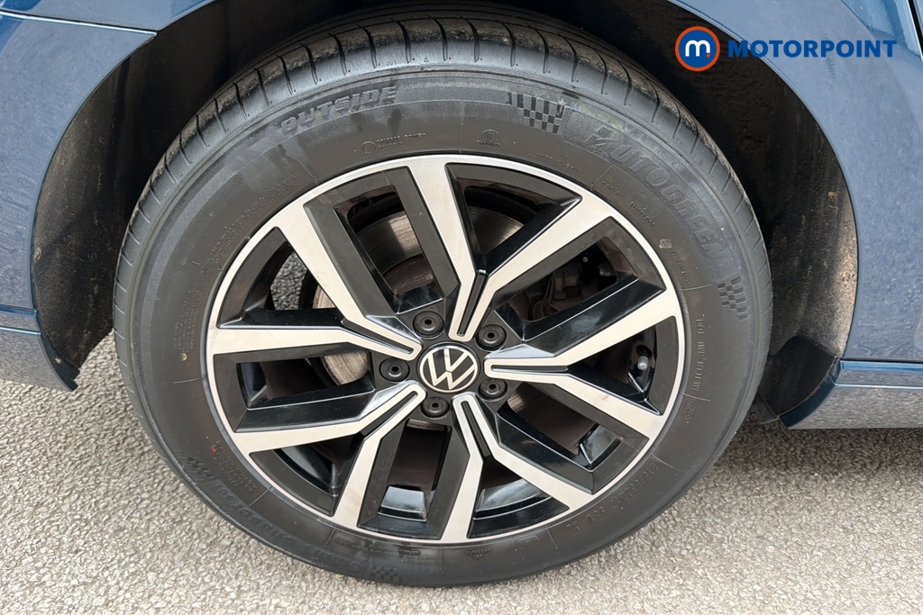 Volkswagen Passat SEL Manual Petrol Estate - Stock Number (1644412) - 46th supplementary image