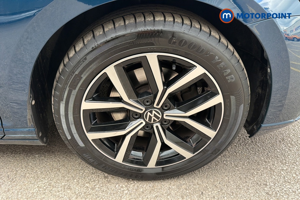 Volkswagen Passat SEL Manual Petrol Estate - Stock Number (1644412) - 47th supplementary image