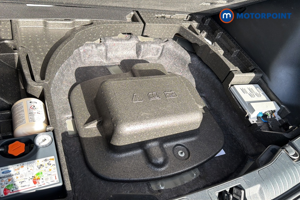 Ford Kuga St-Line Automatic Petrol-Electric Hybrid SUV - Stock Number (1644503) - 33rd supplementary image