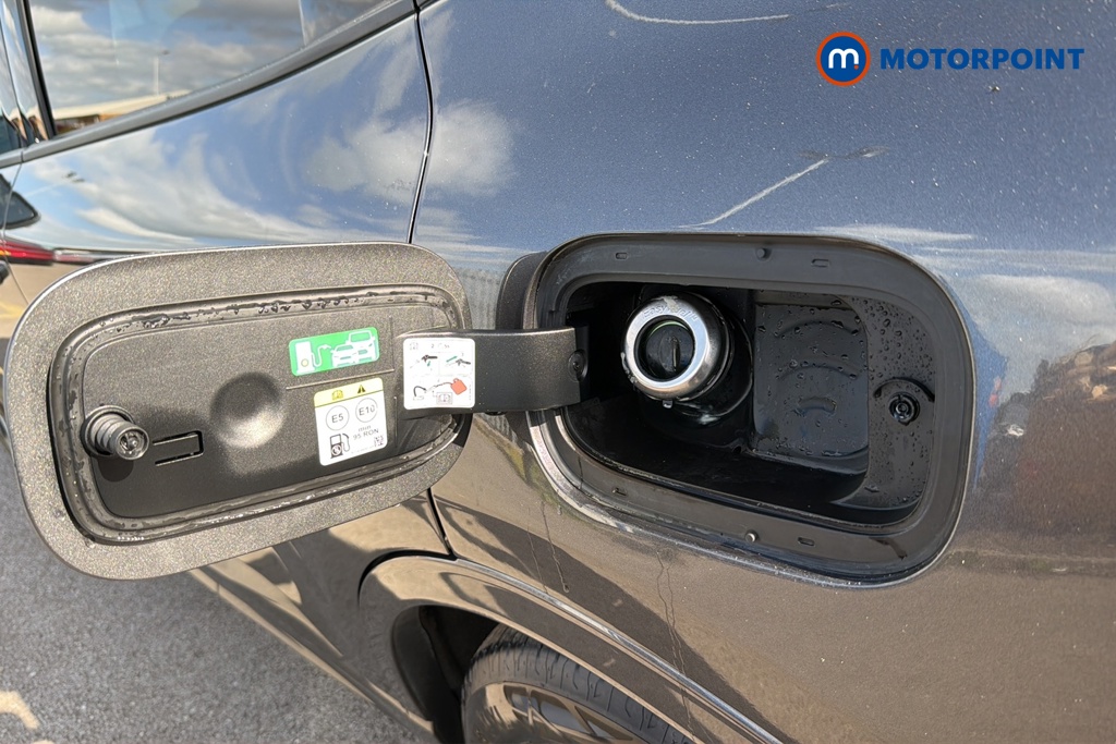 Ford Kuga St-Line Automatic Petrol-Electric Hybrid SUV - Stock Number (1644503) - 41st supplementary image