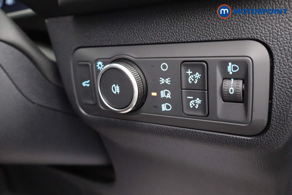 Ford Kuga St-Line Automatic Petrol-Electric Hybrid SUV - Stock Number (1644517) - 6th supplementary image