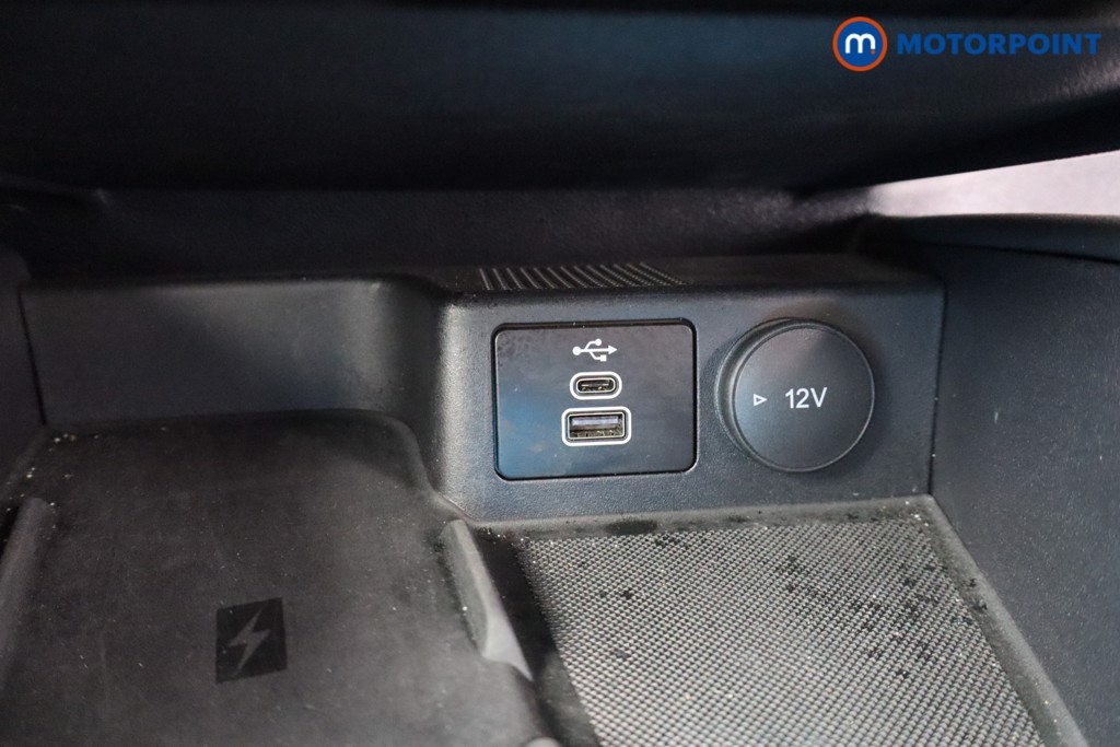 Ford Kuga St-Line Automatic Petrol-Electric Hybrid SUV - Stock Number (1644517) - 16th supplementary image