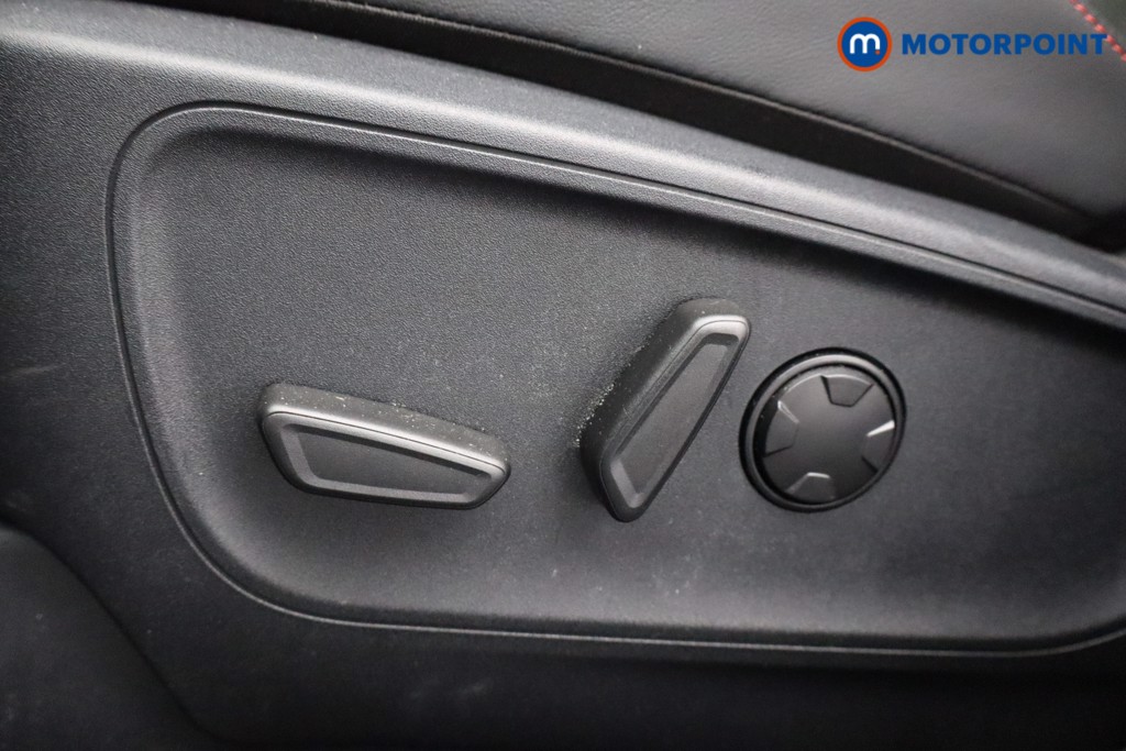Ford Kuga St-Line Automatic Petrol-Electric Hybrid SUV - Stock Number (1644517) - 28th supplementary image