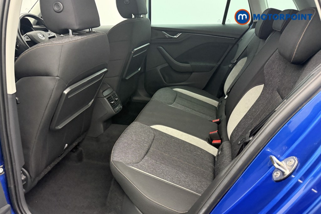 Skoda Kamiq Se L Manual Petrol SUV - Stock Number (1644856) - 4th supplementary image