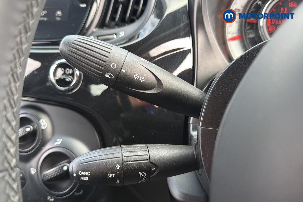 Fiat 500 Lounge Automatic Petrol Hatchback - Stock Number (1644998) - 5th supplementary image