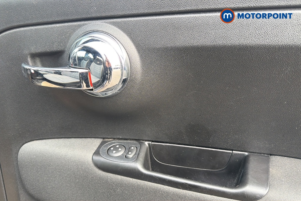 Fiat 500 Lounge Automatic Petrol Hatchback - Stock Number (1644998) - 19th supplementary image