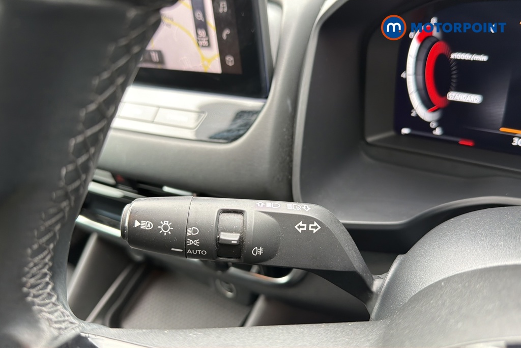 Nissan Qashqai N-Connecta Manual Petrol SUV - Stock Number (1645208) - 5th supplementary image