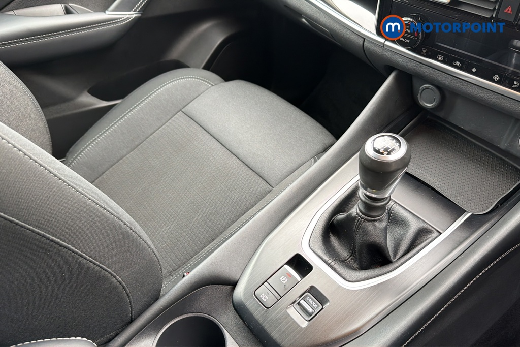 Nissan Qashqai N-Connecta Manual Petrol SUV - Stock Number (1645208) - 15th supplementary image