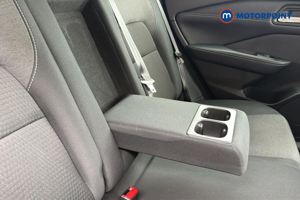 Nissan Qashqai N-Connecta Manual Petrol SUV - Stock Number (1645208) - 26th supplementary image