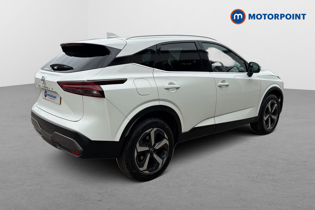 Nissan Qashqai N-Connecta Manual Petrol SUV - Stock Number (1645208) - Passenger side rear corner