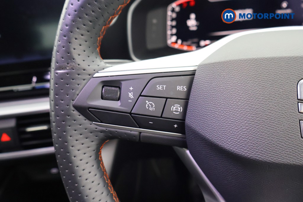 Seat Leon FR Manual Petrol Hatchback - Stock Number (1645234) - 2nd supplementary image
