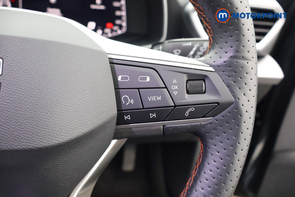 Seat Leon FR Manual Petrol Hatchback - Stock Number (1645234) - 3rd supplementary image