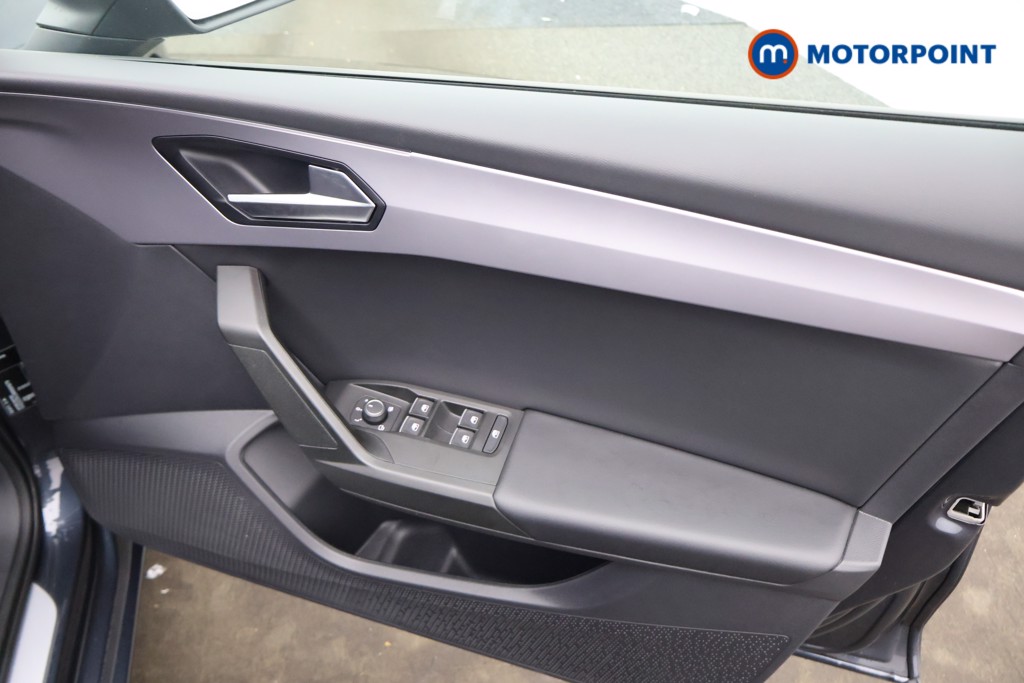 Seat Leon FR Manual Petrol Hatchback - Stock Number (1645234) - 11th supplementary image