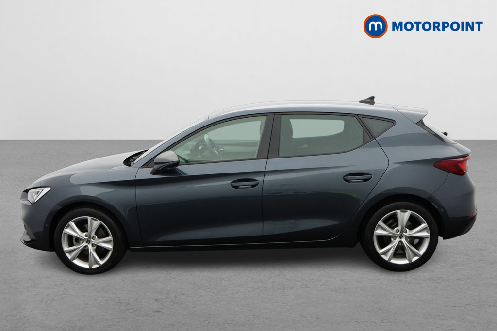 Seat Leon FR Manual Petrol Hatchback - Stock Number (1645234) - Passenger side