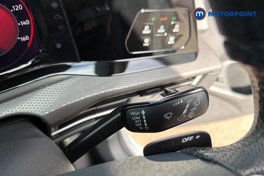 Volkswagen Golf GTE Automatic Petrol Plug-In Hybrid Hatchback - Stock Number (1645292) - 6th supplementary image