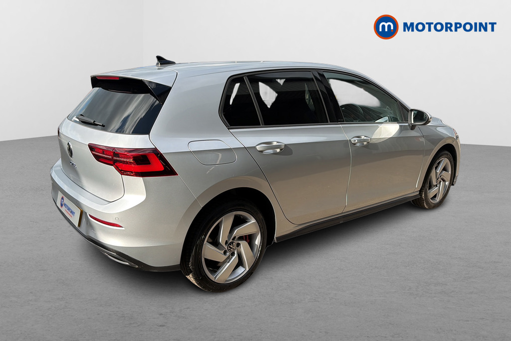 Volkswagen Golf GTE Automatic Petrol Plug-In Hybrid Hatchback - Stock Number (1645292) - Passenger side rear corner