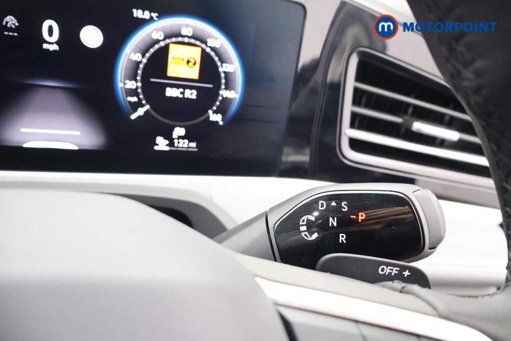 Volkswagen Passat Life Automatic Petrol Plug-In Hybrid Estate - Stock Number (1645473) - 6th supplementary image