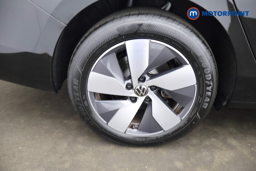 Volkswagen Passat Life Automatic Petrol Plug-In Hybrid Estate - Stock Number (1645473) - 20th supplementary image
