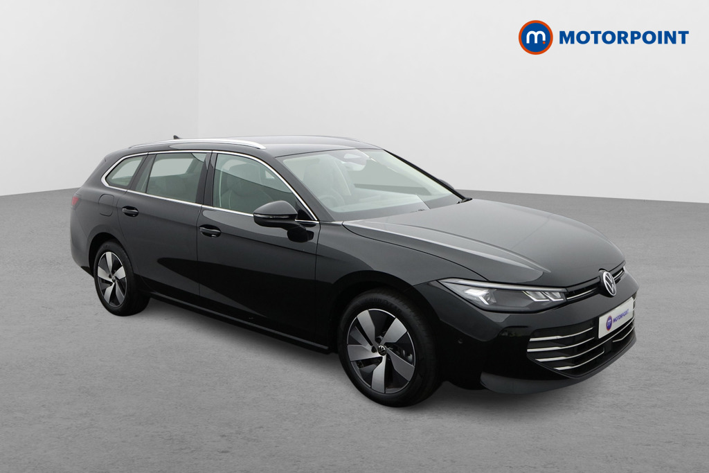Volkswagen Passat Life Automatic Petrol Plug-In Hybrid Estate - Stock Number (1645473) - Drivers side front corner