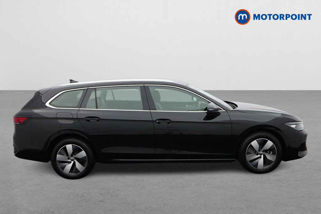 Volkswagen Passat Life Automatic Petrol Plug-In Hybrid Estate - Stock Number (1645473) - Drivers side