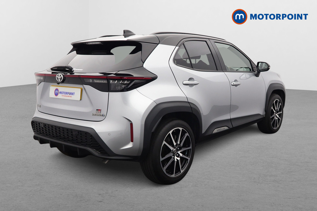 Toyota Yaris Cross Gr Sport Automatic Petrol-Electric Hybrid Estate - Stock Number (1645643) - Drivers side rear corner