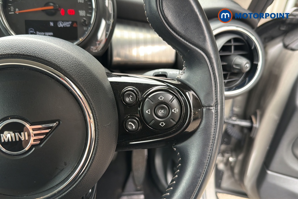 Mini Hatchback Cooper Exclusive Manual Petrol Hatchback - Stock Number (1645652) - 3rd supplementary image