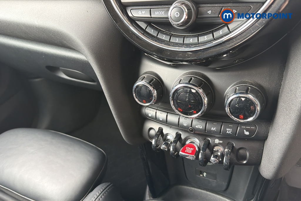 Mini Hatchback Cooper Exclusive Manual Petrol Hatchback - Stock Number (1645652) - 12th supplementary image