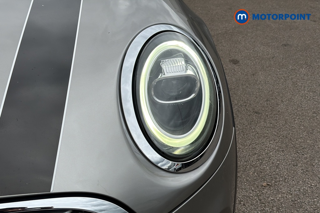 Mini Hatchback Cooper Exclusive Manual Petrol Hatchback - Stock Number (1645652) - 42nd supplementary image