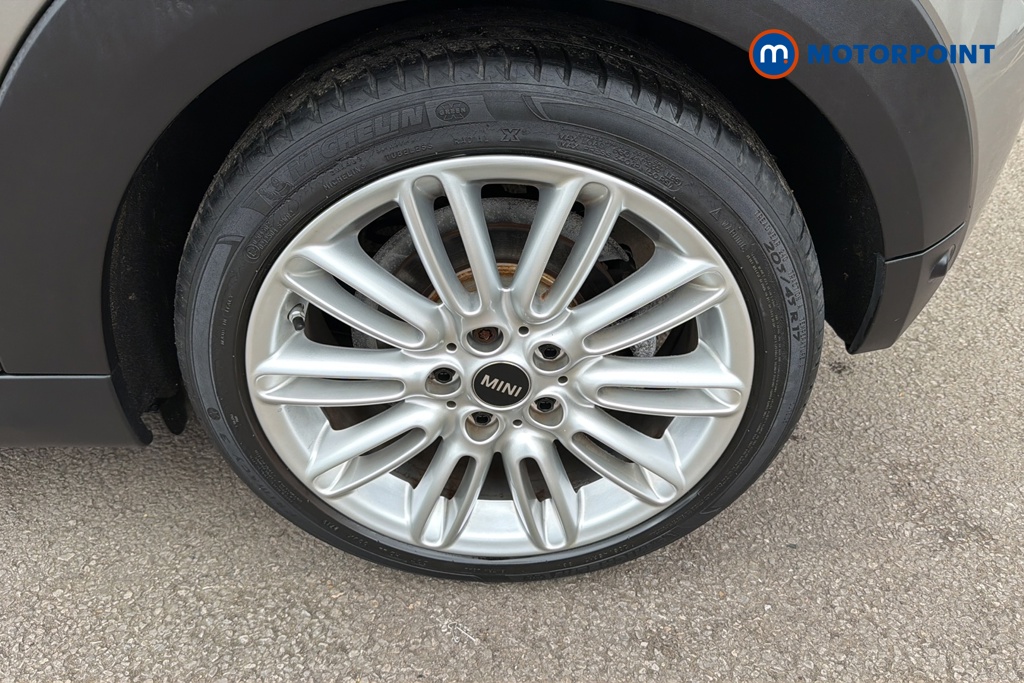 Mini Hatchback Cooper Exclusive Manual Petrol Hatchback - Stock Number (1645652) - 45th supplementary image